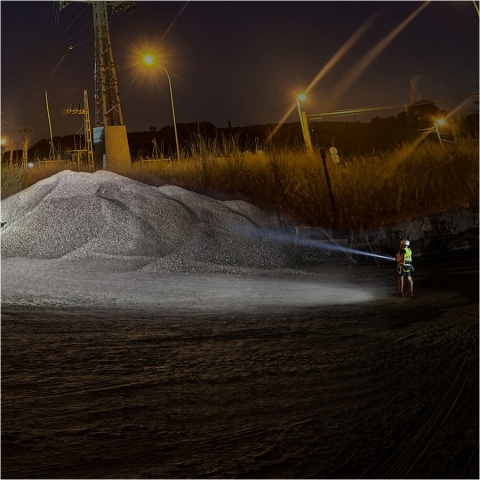 Fenix C7 Latarka LED 3000lm