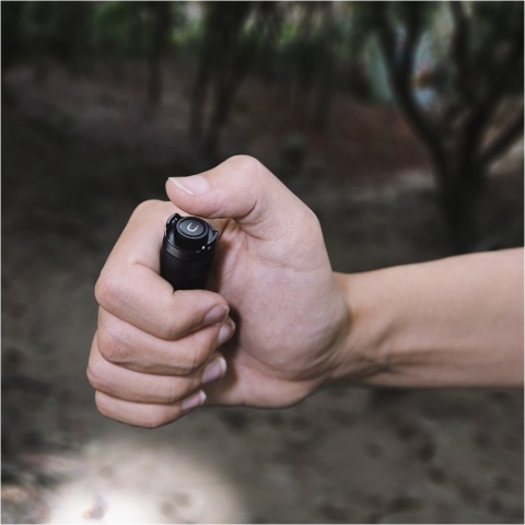 Fenix E12 V3.0 Latarka diodowa LED 200lm