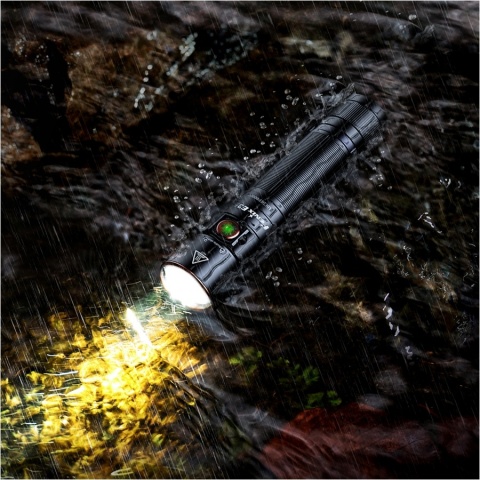 Fenix E35R Latarka LED 3100lm