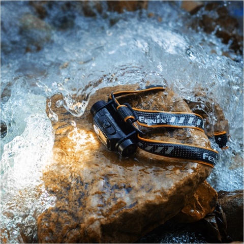 Fenix HM60R V2.0 Latarka czołowa LED 1600lm