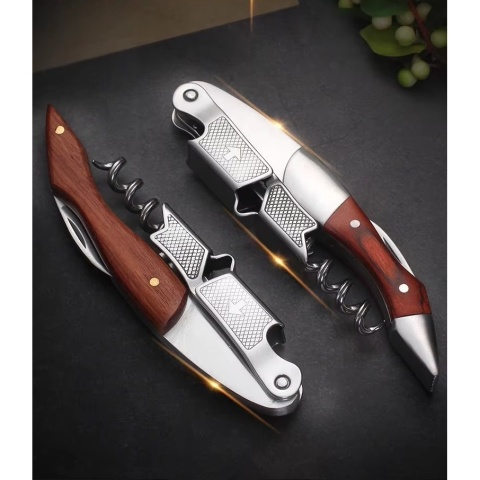 BSH Adventure Otwieracz do wina, korkociąg CEZ-5