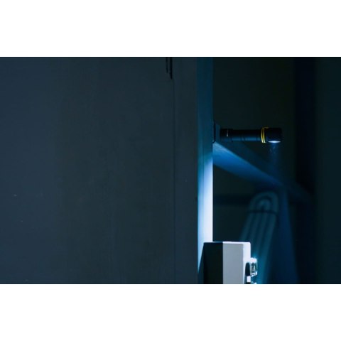 Armytek Latarka akumulatorowa Elf C2 Micro-USB White 1100lm